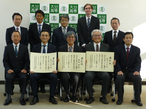 永年勤続者表彰式を開催