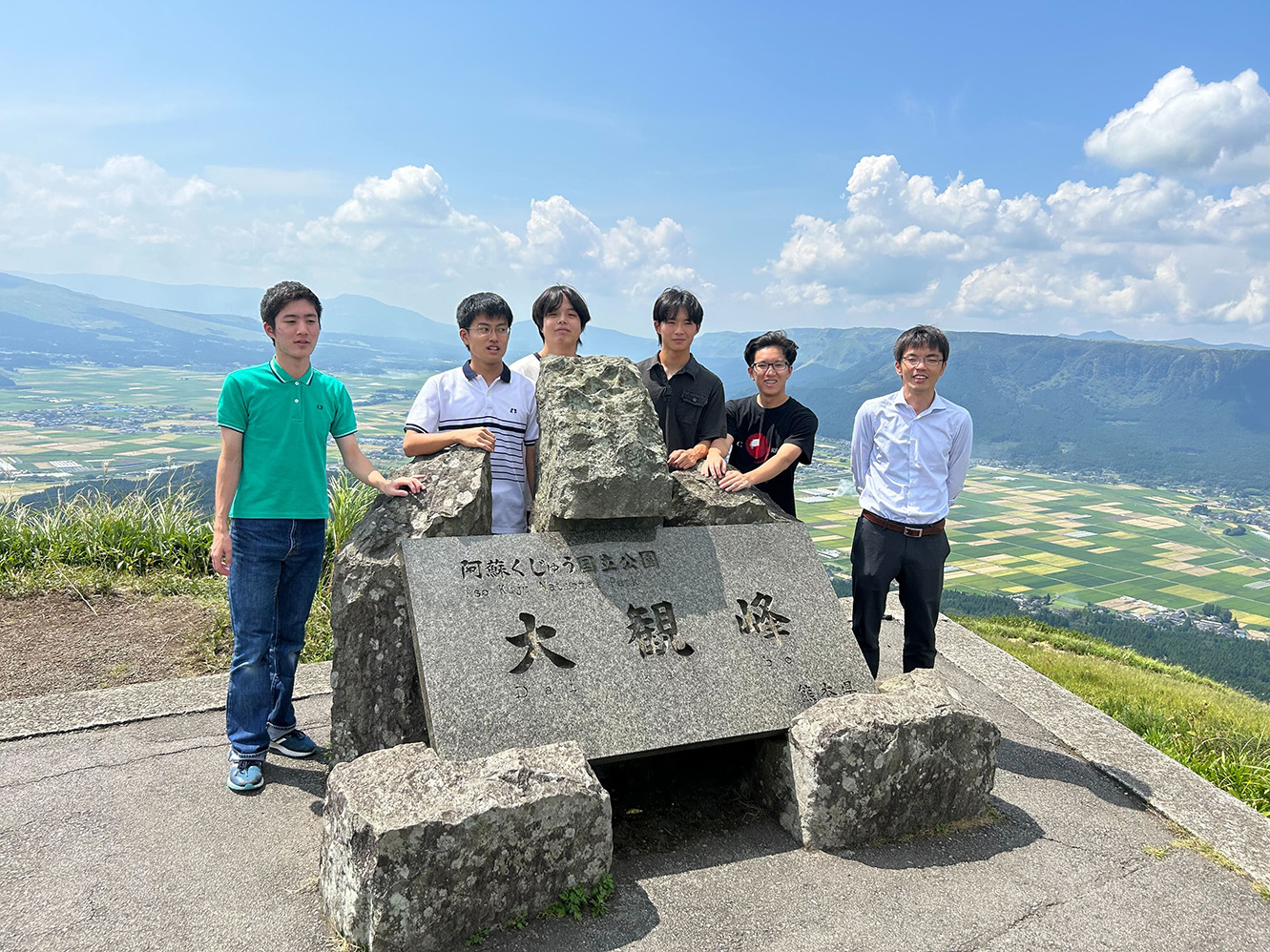 第 21 回 九州地区流体工学研究会トークインで学生が発表しました．